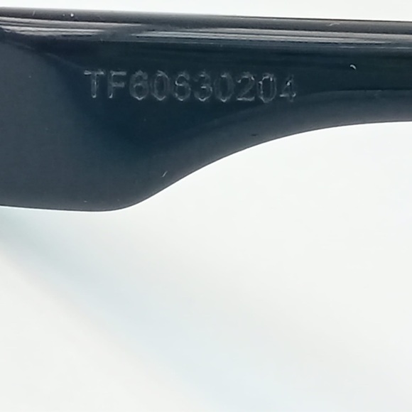 Fendi Smoke Cat Eye Ladies Sunglasses FE40070I 01A - Picture 7 of 9